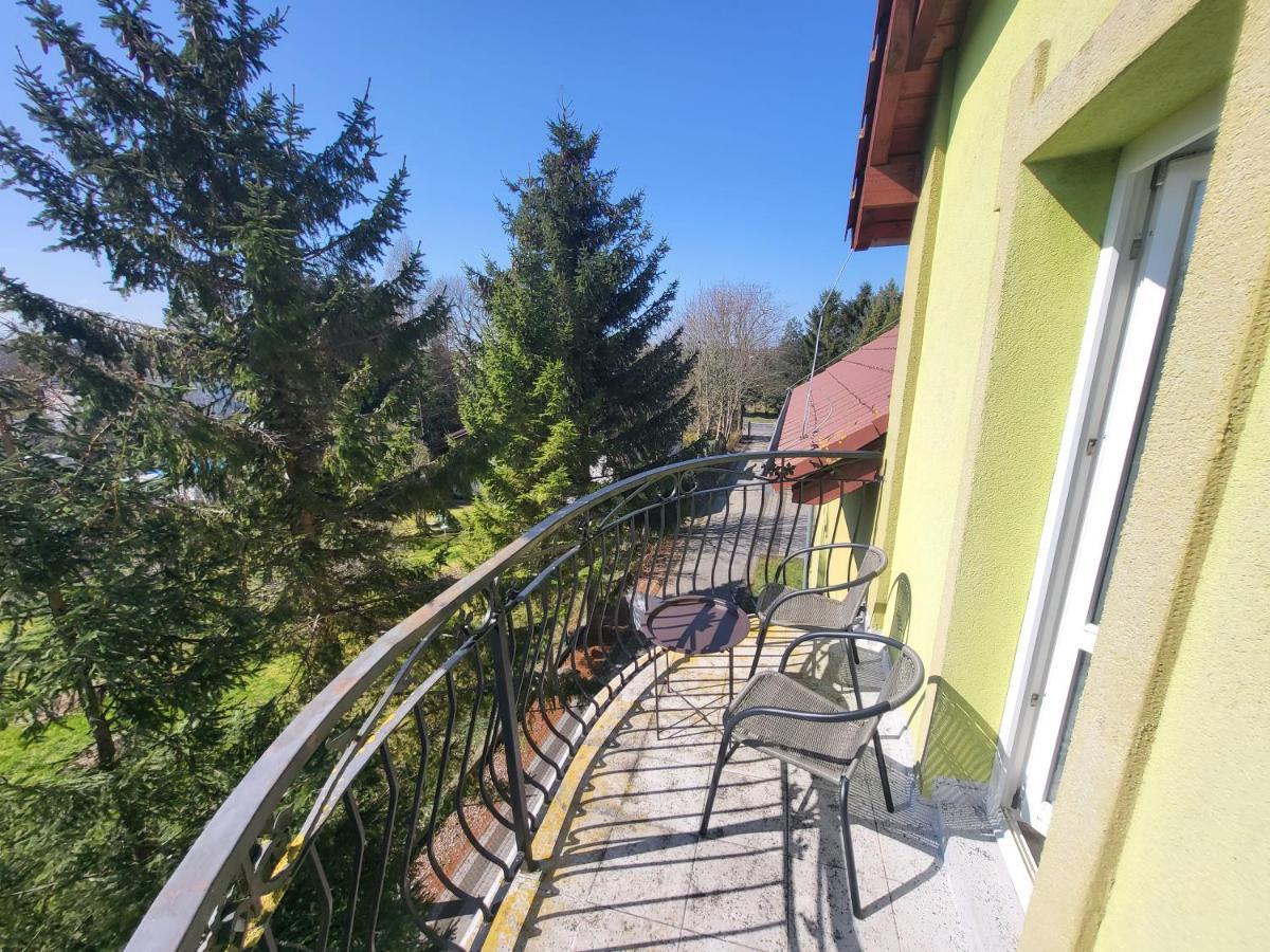 Apartamenty Zabcia Гжибово Екстер'єр фото